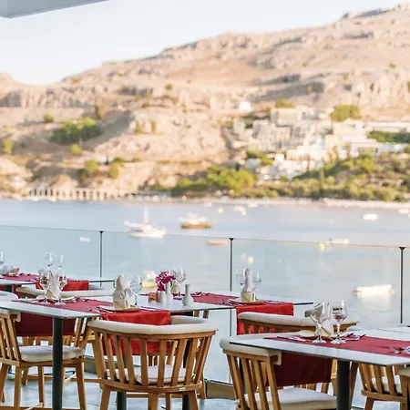 Royal فندق لينثوس