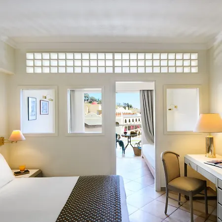 Royal فندق لينثوس