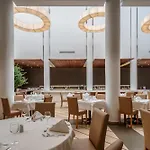 Royal 5*
