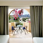 Royal Hotell 5*