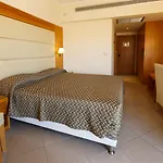 Royal 5*